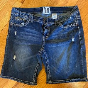 Women’s trademark denim size 22 shorts